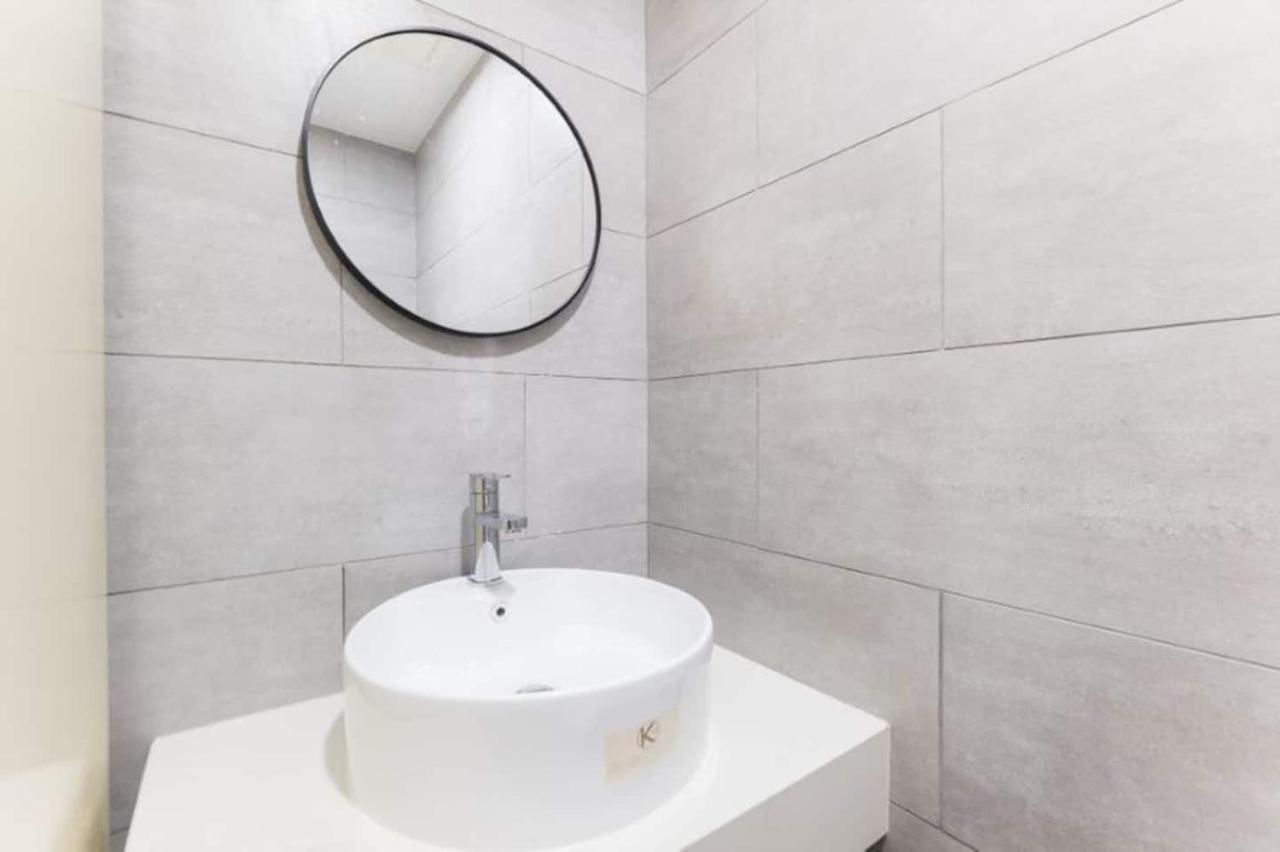 Arte Mont Kiara 3Pax Jacuzzi Pool Gym Near Mitec Matrade Apartment Kuala Lumpur Exterior photo